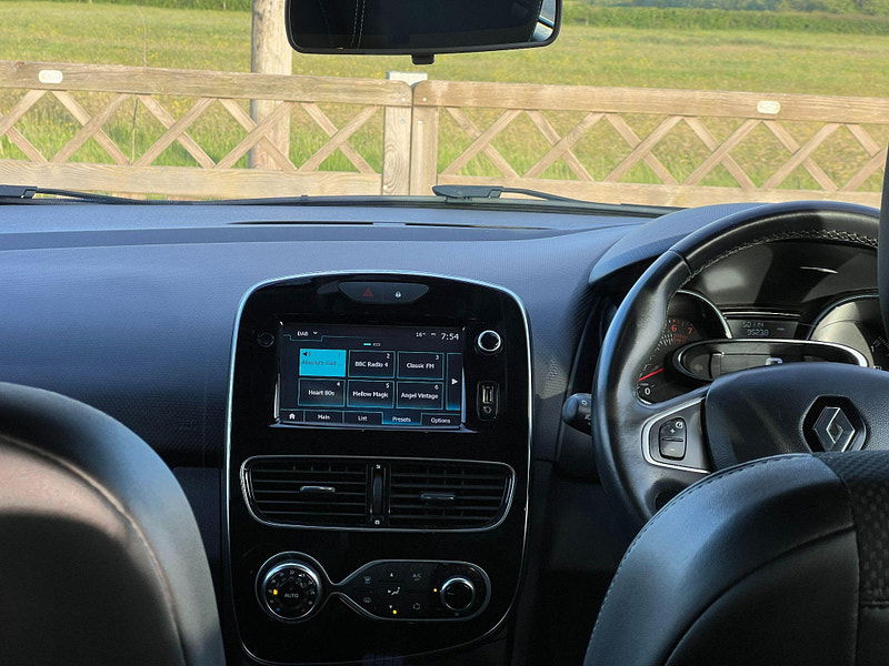 Renault Clio 0.9 TCe Dynamique S Nav Euro 6 (s/s) 5dr 5dr Manual 2025