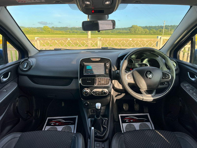 Renault Clio 0.9 TCe Dynamique S Nav Euro 6 (s/s) 5dr 5dr Manual 2025