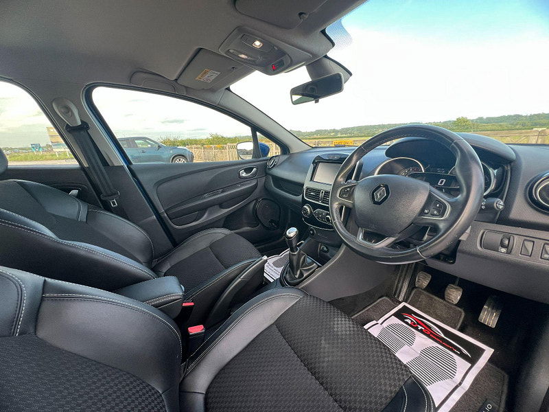 Renault Clio 0.9 TCe Dynamique S Nav Euro 6 (s/s) 5dr 5dr Manual 2025
