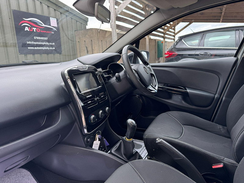 Renault Clio 1.2 16V Dynamique MediaNav Euro 5 5dr 5dr Manual 2026