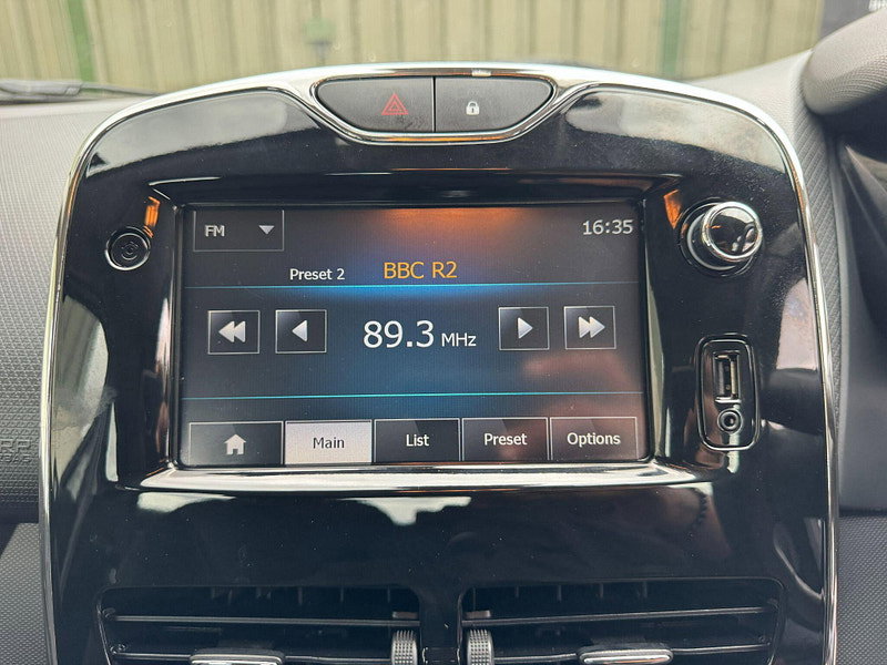 Renault Clio 1.2 16V Dynamique MediaNav Euro 5 5dr 5dr Manual 2026