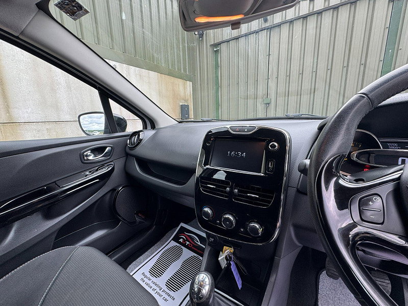 Renault Clio 1.2 16V Dynamique MediaNav Euro 5 5dr 5dr Manual 2026