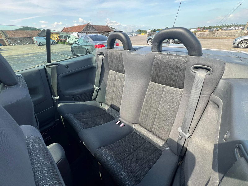 Renault Megane 1.6 VVT Dynamique 2dr 2dr Manual 2025