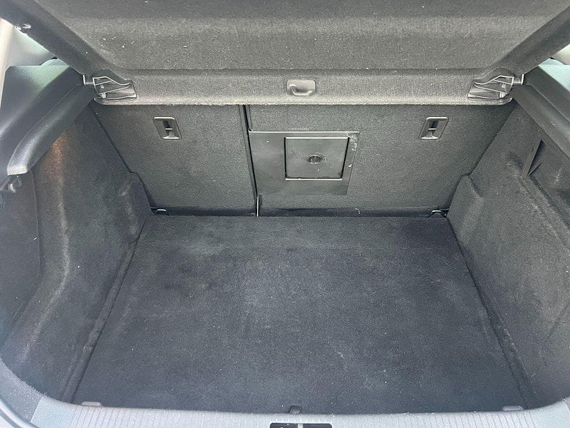 Vauxhall Astra 1.6 16v Elite Euro 5 5dr 5dr Manual 2025