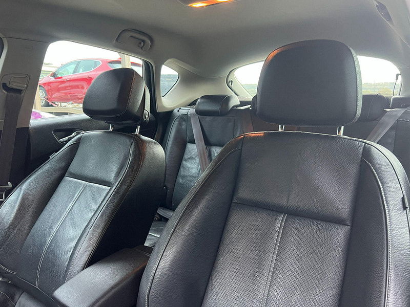 Vauxhall Astra 1.6 16v Elite Euro 5 5dr 5dr Manual 2025