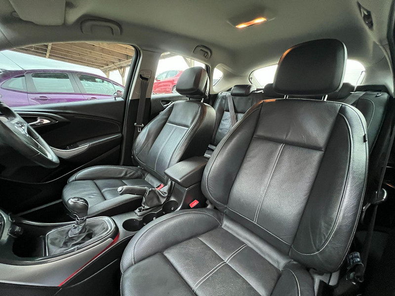 Vauxhall Astra 1.6 16v Elite Euro 5 5dr 5dr Manual 2025