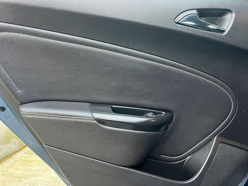 Vauxhall Astra 1.6 16v Elite Euro 5 5dr 5dr Manual 2025