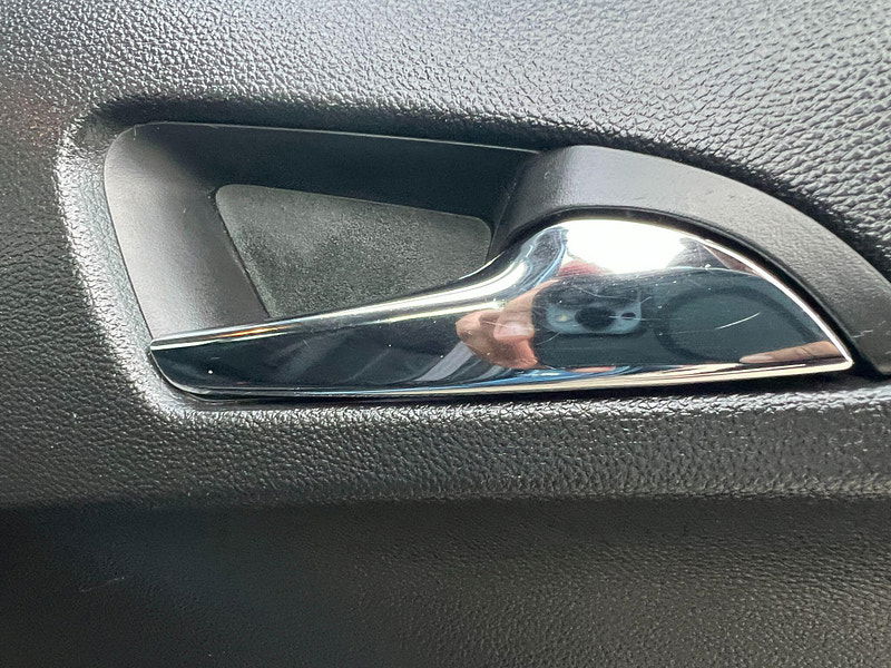 Vauxhall Astra 1.6 16v Elite Euro 5 5dr 5dr Manual 2025