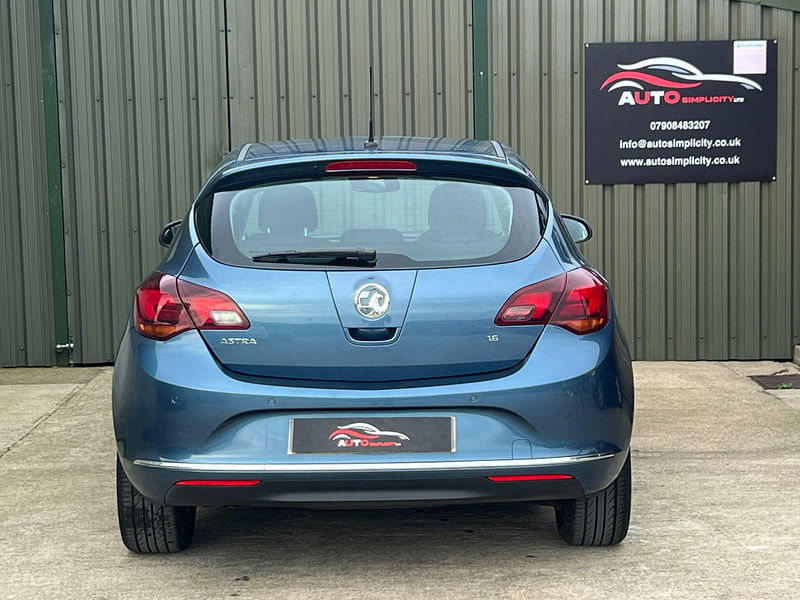 Vauxhall Astra 1.6 16v Elite Euro 5 5dr 5dr Manual 2025
