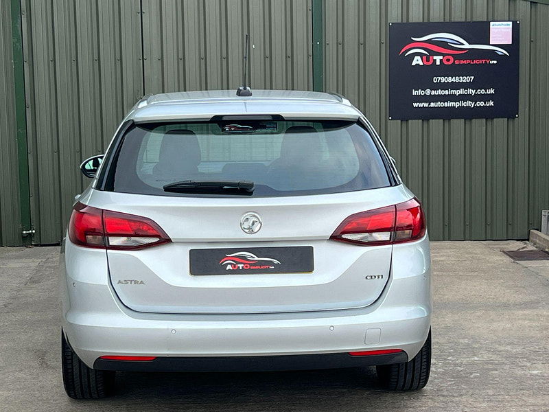 Vauxhall Astra 1.6 CDTi BlueInjection SRi Sports Tourer Euro 6 (s/s) 5dr 5dr Manual 2025