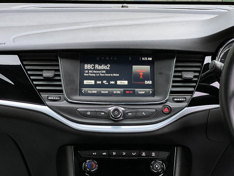 Vauxhall Astra 1.6 CDTi BlueInjection SRi Sports Tourer Euro 6 (s/s) 5dr 5dr Manual 2025