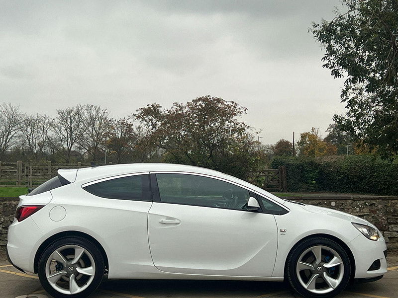 Vauxhall Astra GTC 1.4T SRi Euro 5 (s/s) 3dr 3dr Manual 2025