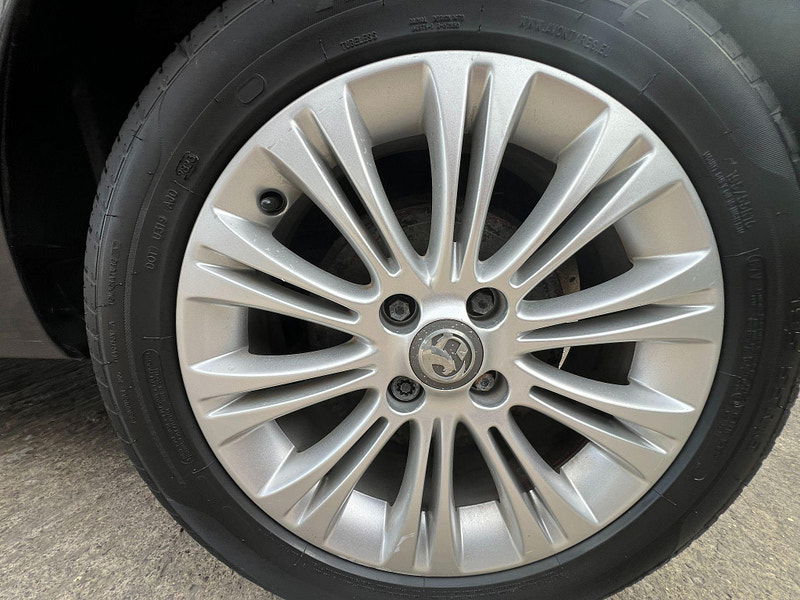 Vauxhall Corsa 1.4 16V SE Euro 5 5dr 5dr Manual 2025