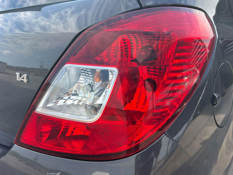 Vauxhall Corsa 1.4 16V SE Euro 5 5dr 5dr Manual 2025