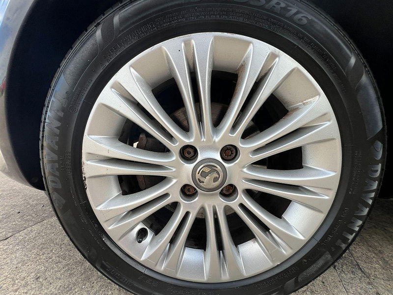 Vauxhall Corsa 1.4 16V SE Euro 5 5dr 5dr Manual 2025