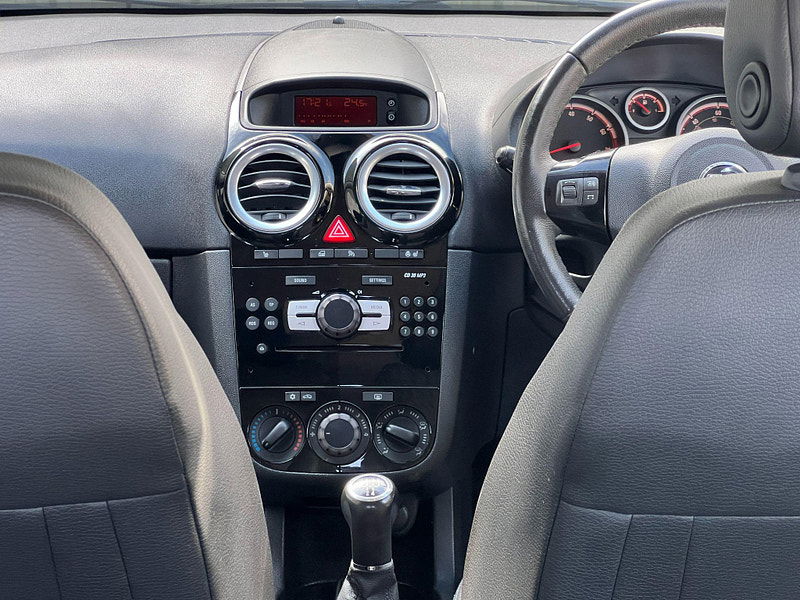 Vauxhall Corsa 1.4 16V SE Euro 5 5dr 5dr Manual 2025