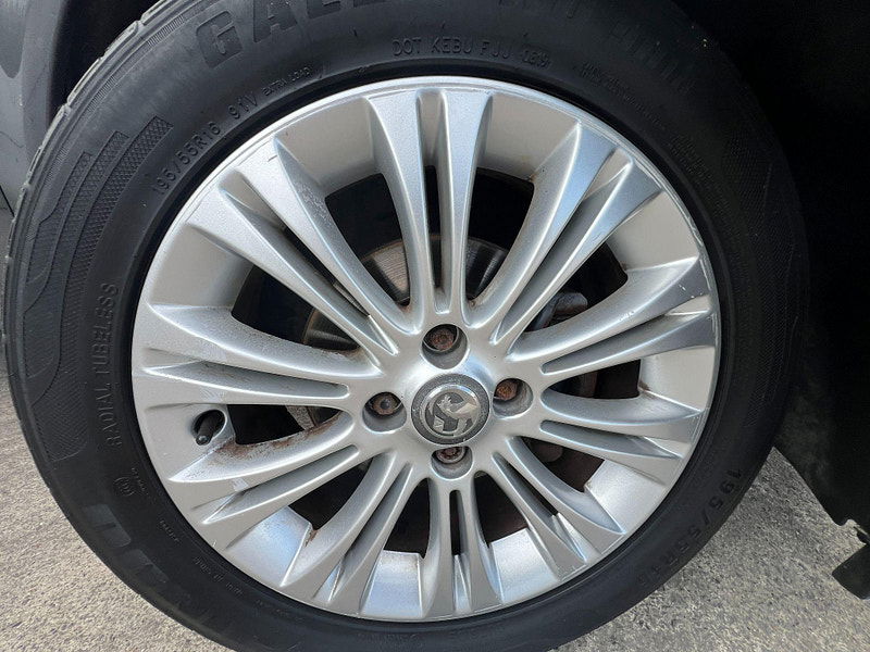 Vauxhall Corsa 1.4 16V SE Euro 5 5dr 5dr Manual 2025
