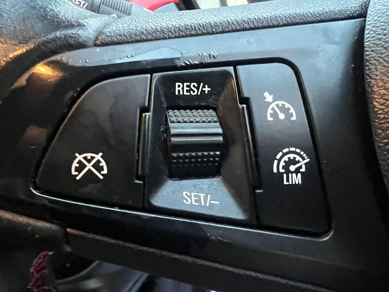 Vauxhall Corsa 1.4i ecoTEC Sport Euro 6 3dr 3dr Manual 2025