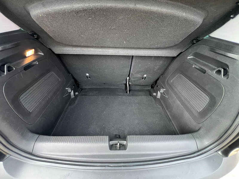 Vauxhall Crossland X 1.2 Griffin Euro 6 (s/s) 5dr 5dr Manual 2026