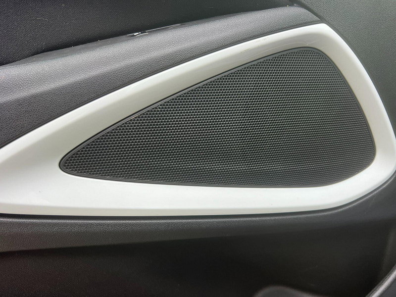 Vauxhall Crossland X 1.2 Griffin Euro 6 (s/s) 5dr 5dr Manual 2026