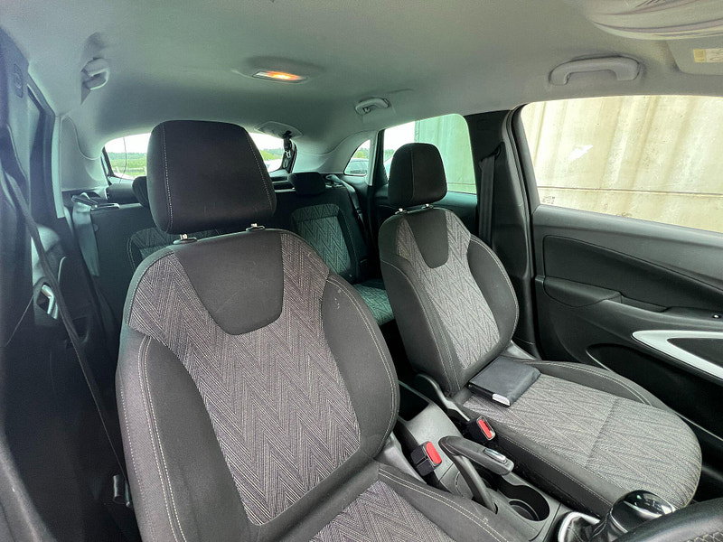 Vauxhall Crossland X 1.2 Griffin Euro 6 (s/s) 5dr 5dr Manual 2026