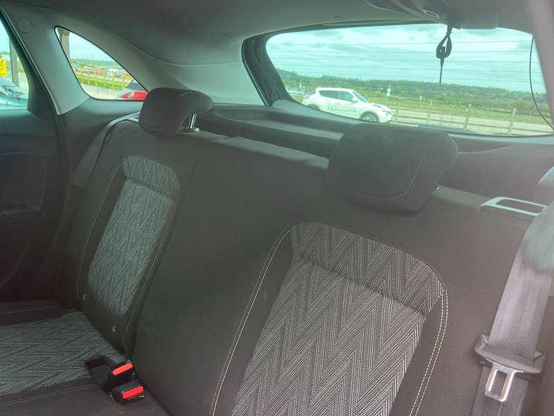 Vauxhall Crossland X 1.2 Griffin Euro 6 (s/s) 5dr 5dr Manual 2026