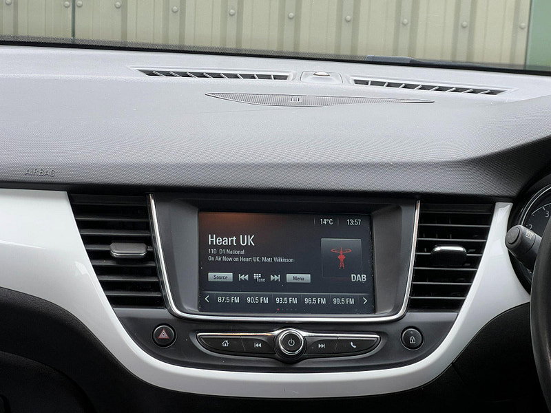 Vauxhall Crossland X 1.2 Griffin Euro 6 (s/s) 5dr 5dr Manual 2026