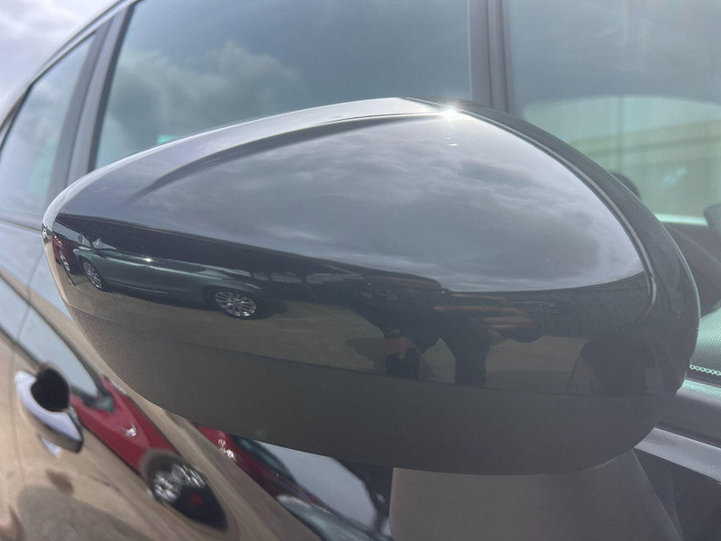 Vauxhall Crossland X 1.2 Griffin Euro 6 (s/s) 5dr 5dr Manual 2026