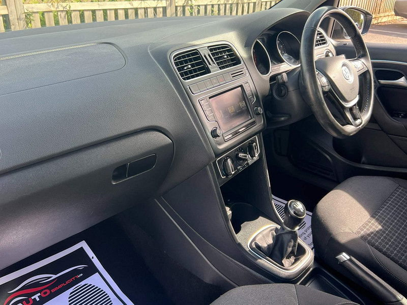 Volkswagen Polo 1.2 TSI BlueMotion Tech SE Euro 6 (s/s) 5dr 5dr Manual 2025