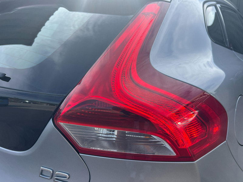 Volvo V40 Cross Country 1.6 D2 SE Nav Euro 5 (s/s) 5dr 5dr Manual 2025