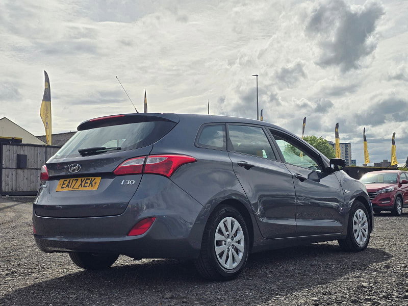 Hyundai I30 1.6 CRDi Blue Drive S Tourer 5dr Diesel Manual Euro 6 (s/s) (110 ps)