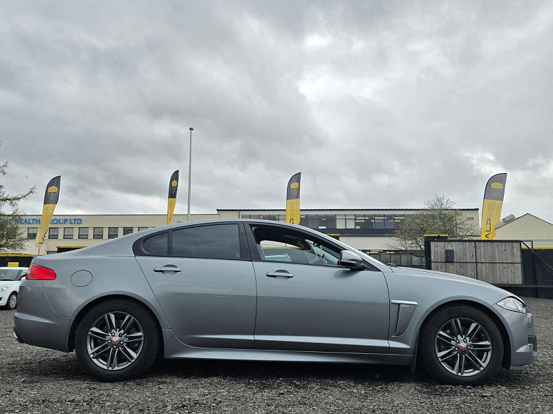 Jaguar XF 2.2d R-Sport Saloon 4dr Diesel Auto Euro 5 (s/s) (163 ps)