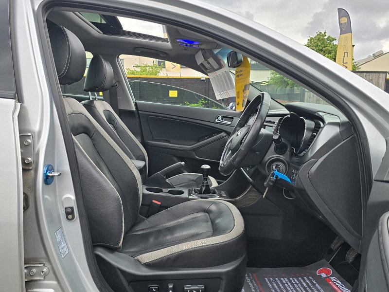 Kia Optima 1.7 CRDi EcoDynamics 2 Luxe Saloon 4dr Diesel Manual Euro 5 (s/s) (134 bhp)