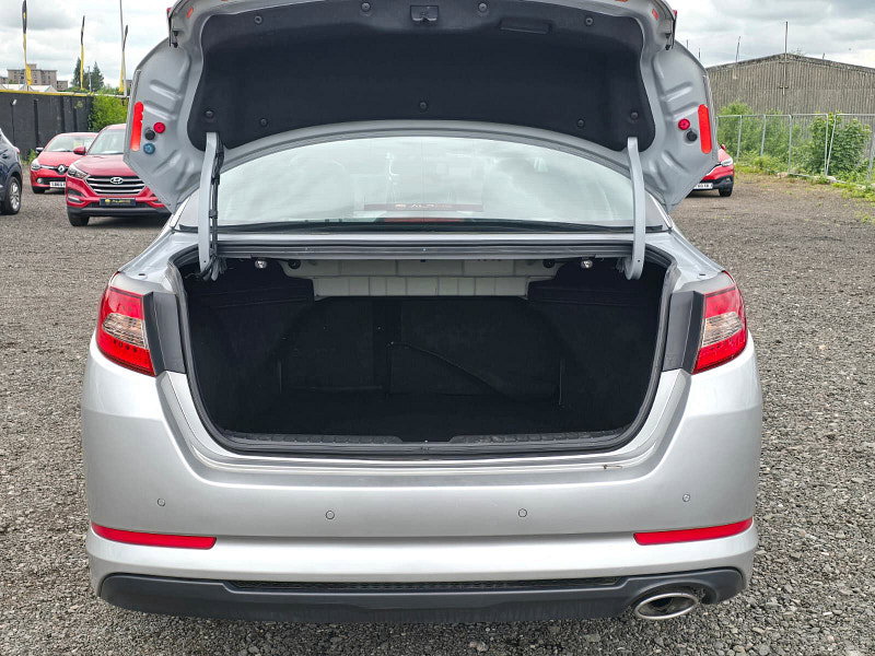 Kia Optima 1.7 CRDi EcoDynamics 2 Luxe Saloon 4dr Diesel Manual Euro 5 (s/s) (134 bhp)
