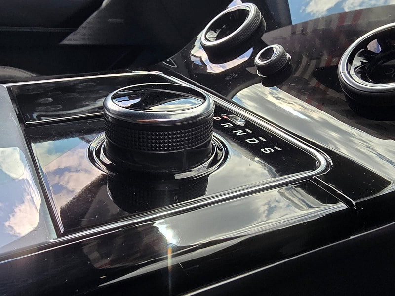 Land Rover Range Rover Velar 3.0 D300 R-Dynamic HSE SUV 5dr Diesel Auto 4WD Euro 6 (s/s) (300 ps)