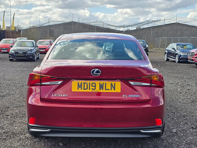 Lexus IS 2.5 300h F Sport Saloon 4dr Petrol Hybrid E-CVT Euro 6 (s/s) (223 ps)