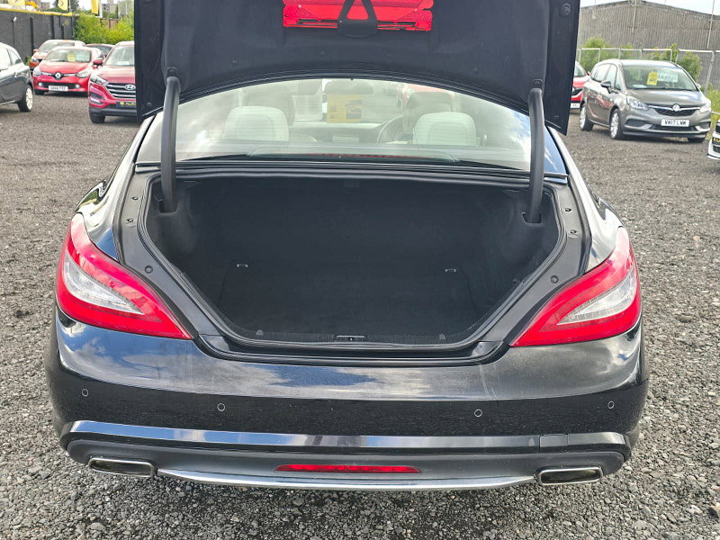 Mercedes-Benz CLS 2.1 CLS250 CDI BlueEfficiency AMG Sport Coupe 4dr Diesel G-Tronic+ Euro 5 (s/s) (204 ps)