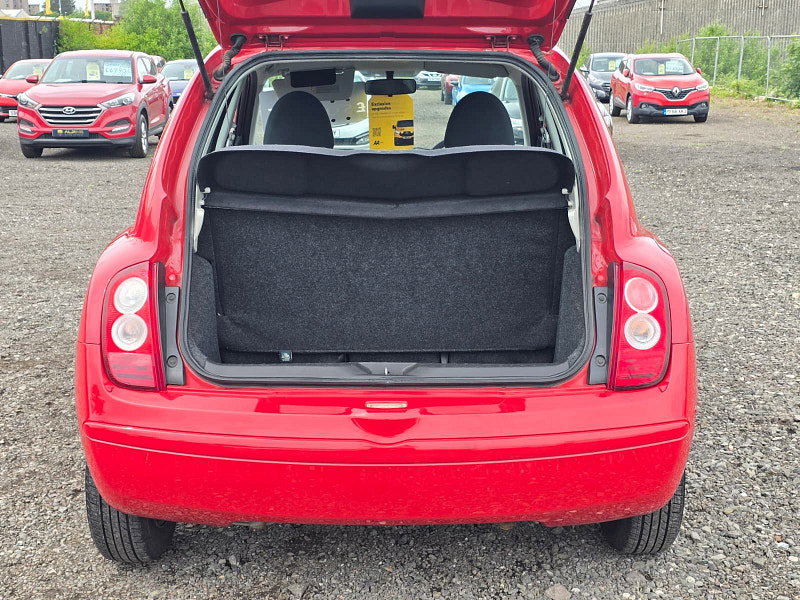Nissan Micra 1.2 16v Visia Hatchback 5dr Petrol Manual (139 g/km, 79 bhp)