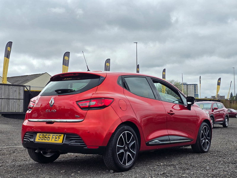 Renault Clio 0.9 TCe Dynamique Nav Hatchback 5dr Petrol Manual Euro 6 (s/s) (90 ps)