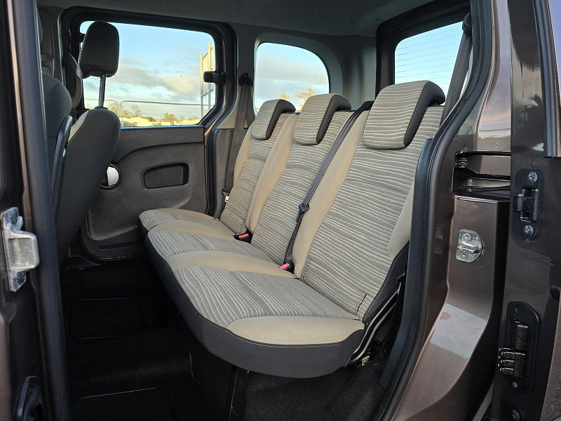 Renault Kangoo 1.5L EXPRESSION DCI 5dr Diesel Manual Euro 5 (75 bhp)