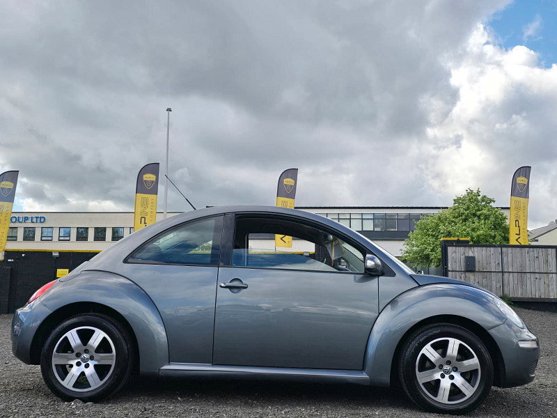 Volkswagen Beetle 1.6 Hatchback 3dr Petrol Manual Euro 4 (102 ps)