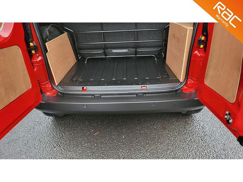 Fiat Fiorino 1.3 MultiJetII Active Crew Van Double Cab 6dr Diesel COMFOT-MATIC Euro 5 (75 bhp) 6dr Automatic 2024