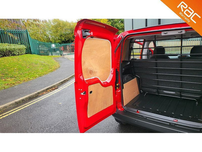 Fiat Fiorino 1.3 MultiJetII Active Crew Van Double Cab 6dr Diesel COMFOT-MATIC Euro 5 (75 bhp) 6dr Manual 2025