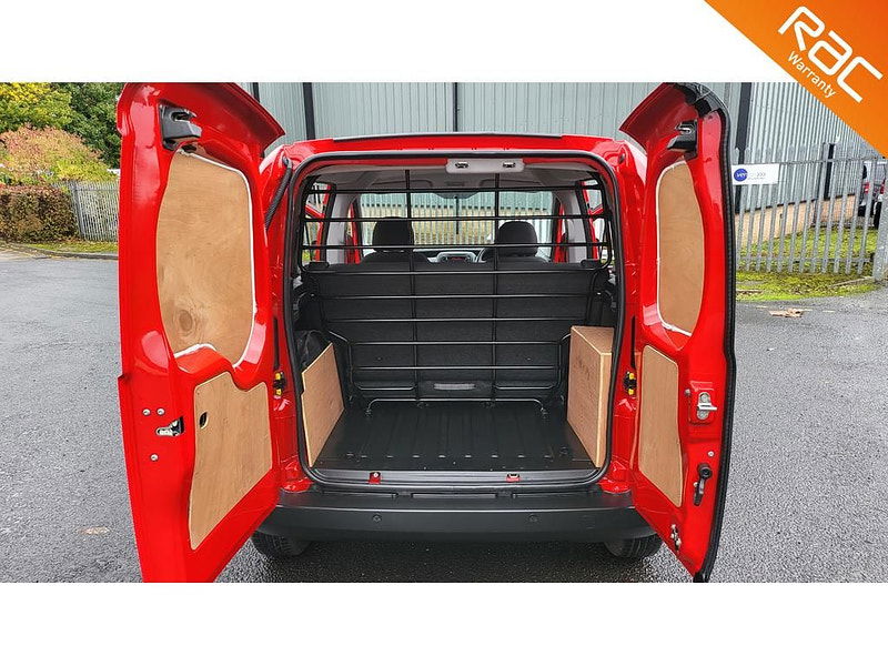 Fiat Fiorino 1.3 MultiJetII Active Crew Van Double Cab 6dr Diesel COMFOT-MATIC Euro 5 (75 bhp) 6dr Automatic 2024