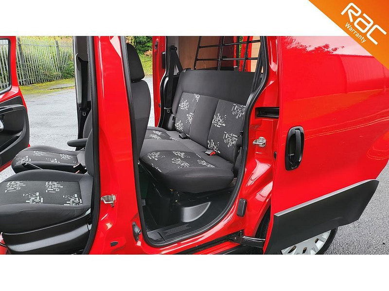 Fiat Fiorino 1.3 MultiJetII Active Crew Van Double Cab 6dr Diesel COMFOT-MATIC Euro 5 (75 bhp) 6dr Manual 2025