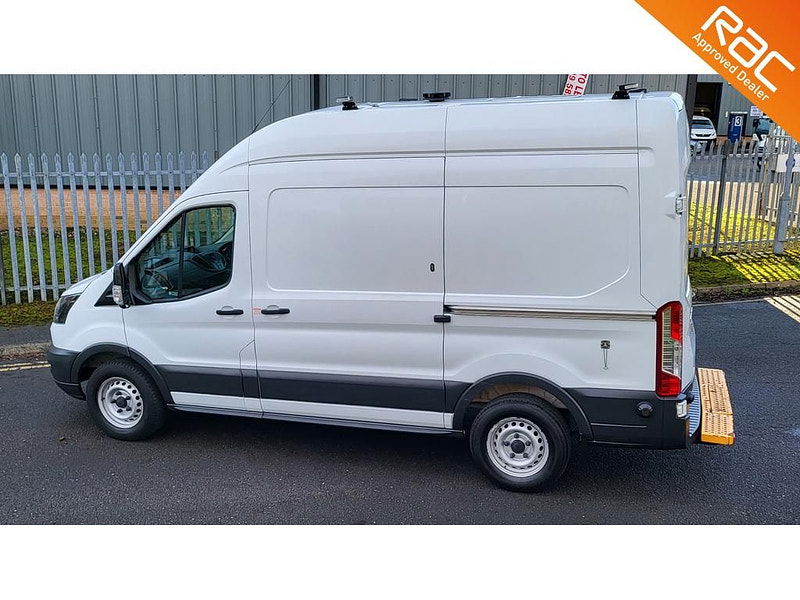 Ford Transit 2.0 350 EcoBlue Panel Van 5dr Diesel Manual FWD L2 H3 Euro 6 (130 ps) 5dr Manual 2025