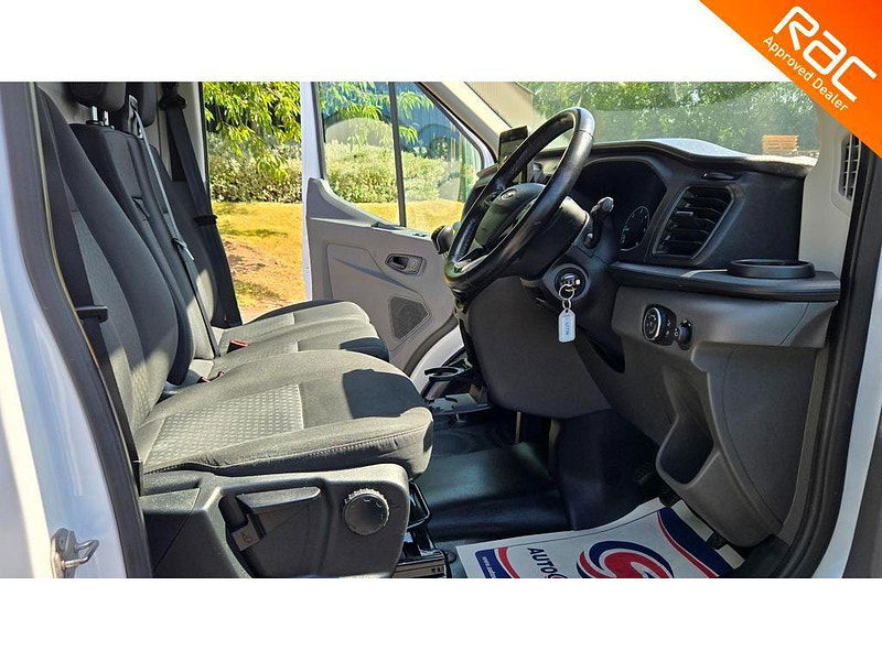 Ford Transit 2.0 350 EcoBlue Trend RWD L4 H3 Euro 6 (s/s) 5dr 5dr Manual 2025