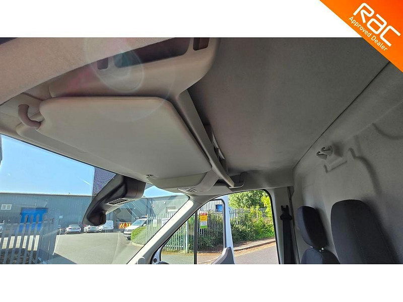 Ford Transit 2.0 350 EcoBlue Trend RWD L4 H3 Euro 6 (s/s) 5dr 5dr Manual 2025
