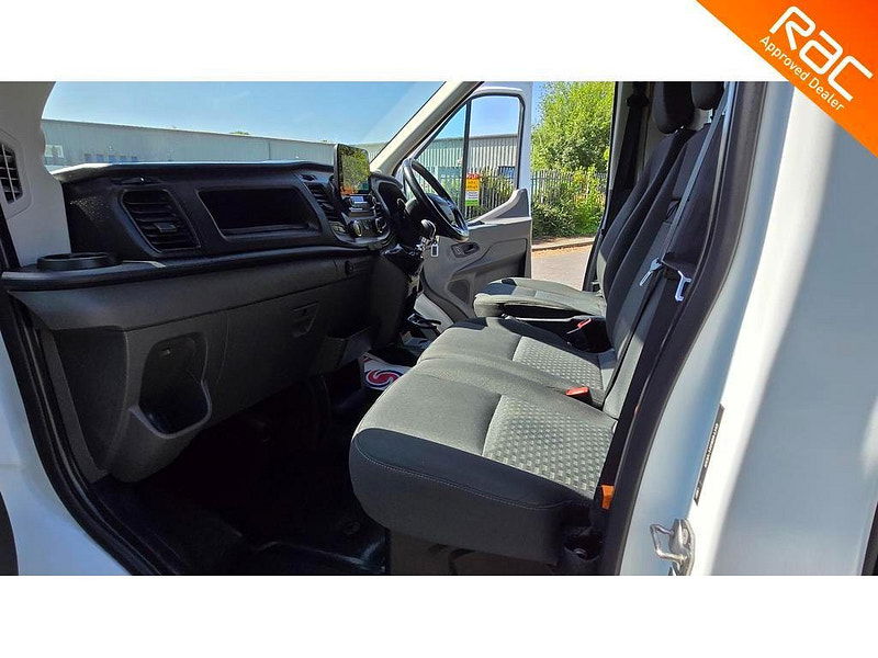 Ford Transit 2.0 350 EcoBlue Trend RWD L4 H3 Euro 6 (s/s) 5dr 5dr Manual 2025