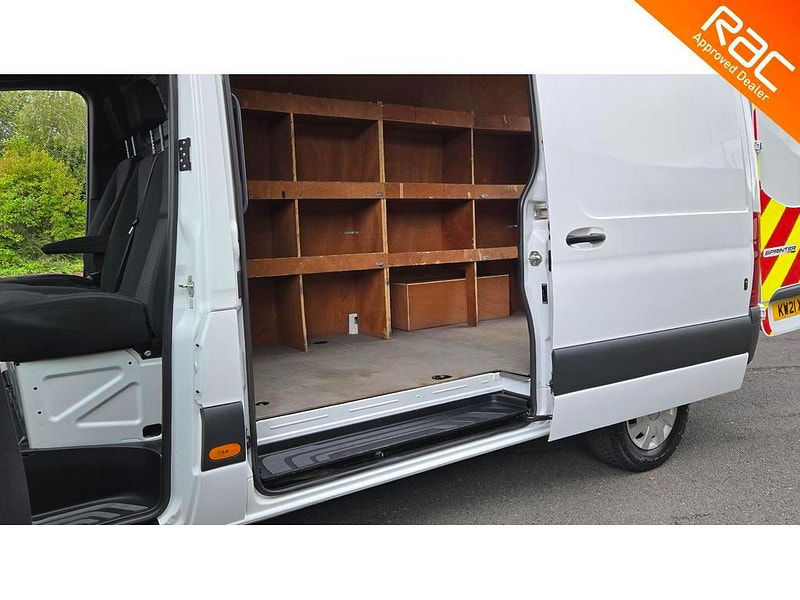 Mercedes-Benz Sprinter 2.0 315 CDI Premium RWD L2 H2 Euro 6 (s/s) 5dr 5dr Manual 2025